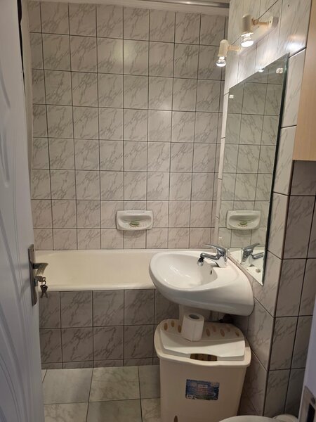 Dristor, chiar vav gura de metrou, 5 minute mall Park Lake si parc IOR,