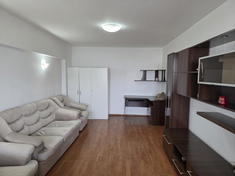 Dristor, chiar vav gura de metrou, 5 minute mall Park Lake si parc IOR,