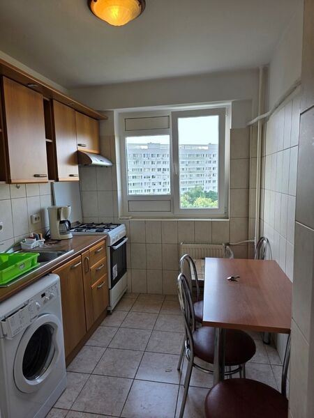 Dristor, chiar vav gura de metrou, 5 minute mall Park Lake si parc IOR